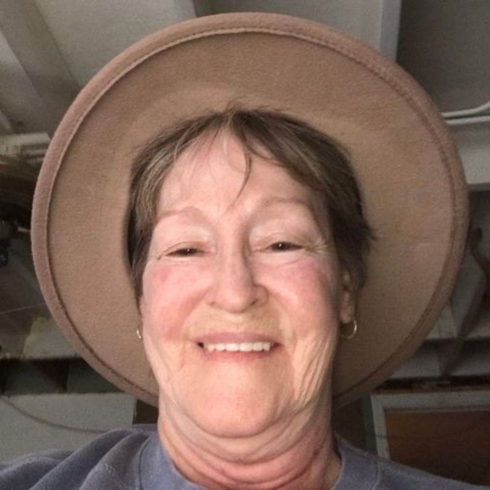 Meet your Posher, Brenda